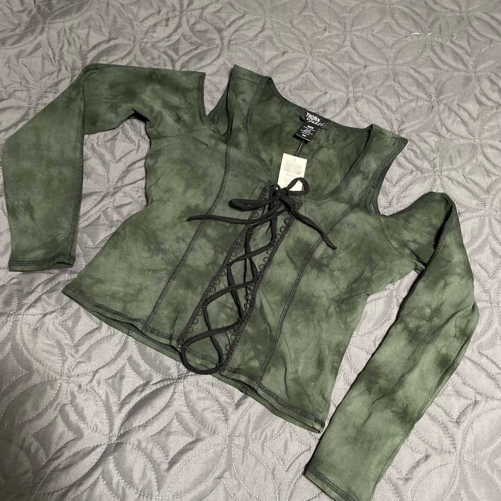 Thorn & Fable Dark Green Tie-Dye Lace-Up Girls Cold Shoulder Top